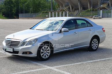 MERCEDES E 220 CDI BlueEFFICIENCY Avantgarde AMG