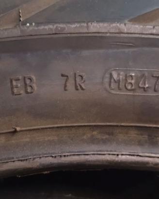 Gomma anteriore moto 110 80 r19