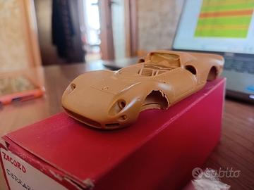 Kit Record Ferrari 365 P2 spider scala 1/43
