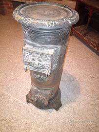 vecchia stufa a legna 