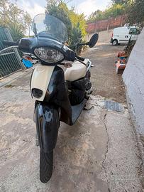 Scarabeo 50 4 tempi