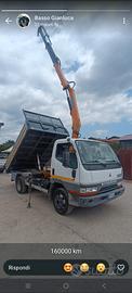 Mitsubishi canter ribaltabile con gru patente C