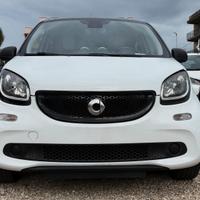 Smart ForFour 70 1.0 twinamic Safetown White