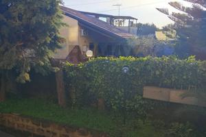 Porzione di villa - Aci Sant'Antonio