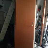 porta in buono stato 