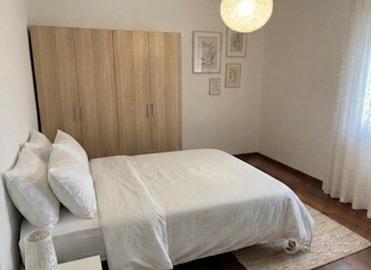 stanza con bagno privato