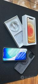 iPhone 12 128 GB bianco con accessori originali