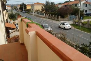 Vada, Loc. Polveroni: Bilocale ristrutturato