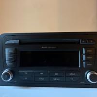 Audi Concert  con presa AUX  Audi a3  a 4  nuovo