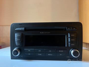 Audi Concert  con presa AUX  Audi a3  a 4  nuovo