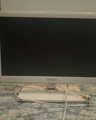 TV LCD Samsung 21 pollici