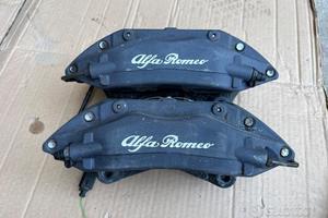 Pinze Brembo a 4 pompanti derivanti Alfa Romeo
