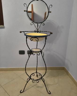 Lavabo vintage in ferro battuto