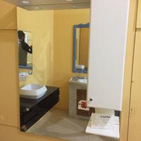 Specchio bagno con colonnina