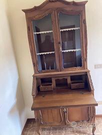 Credenza in legno di noce