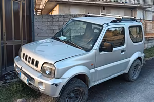 Jimny 1.3 benzina del 2000