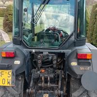 Trattore per vigneto