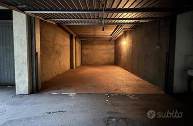 Garage corso Toscana 141