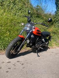 Ducati Scrambler Sixty2 - 400cc