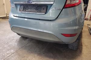 Paraurti posteriore FORD FIESTA del 2011