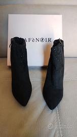 Stivaletti di camoscio con strass - Cafè Noir