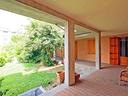 villa-indipendente-con-giardino-e-porticati