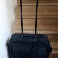 Trolley portacomputer Trust come nuovo