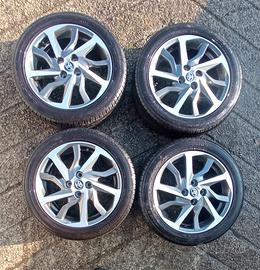 cerchi in lega originali Toyota Yaris 2020