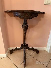 Tavolino antico treppiedi