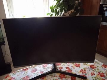 Monitor PC Samsung 27polici 2K 144Hz