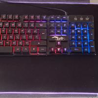 Tastiera, tappetino e mouse da Gaming 