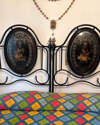 Letto in ferro battuto del 1800