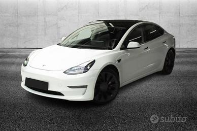 TESLA Model 3 Long Range AWD Performance