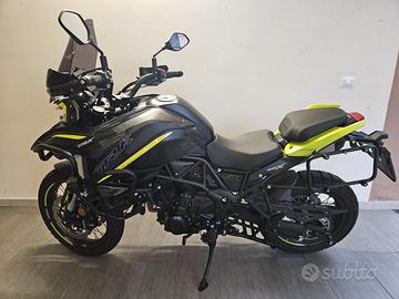 Benelli TRK 702 X Full