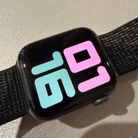 Apple Watch Series 6 GPS + Cellular • 44 mm