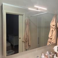 Specchio con lampada led Mobiltesino