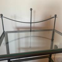 Comodino ferro battuto