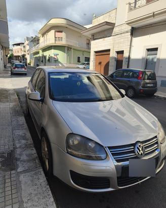 Golf 5 1.9 105cv