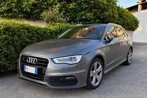AUDI A3 SPORTBACK S-TRONIC 1.6 TDI 110 CV S-LINE