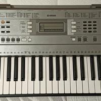 Tastiera Yamaha PSR-E353