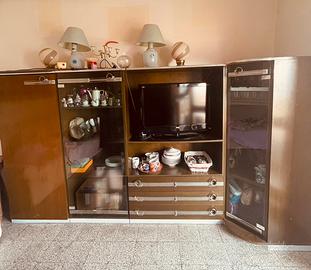 Parete attrezzata