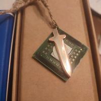 ciondolo charms spada