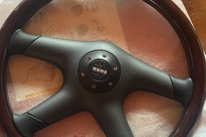 Volante momo radica