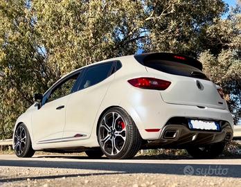 RENAULT Clio 4ª serie - 2016