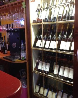 Vetrina porta vini da bar