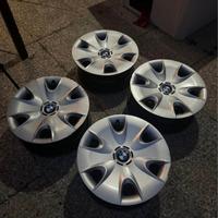 Cerchi con copricerchi 205 55 r16