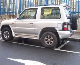 MITSUBISHI Pajero (2000-2007) - 2000