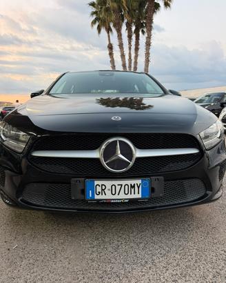 Mercedes-benz A 180 d Automatic Premium