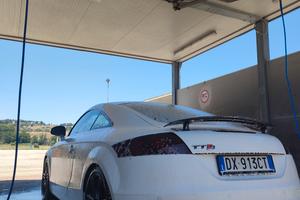AUDI TT 2.0