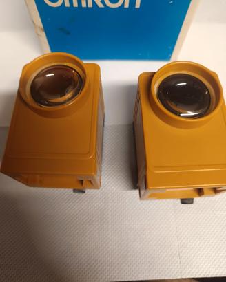 sensore fotoelettrico omron ( coppia)